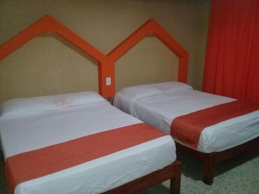Hotel Lupita อากาปุลโก ภายนอก รูปภาพ